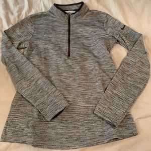 Nike Golf top
